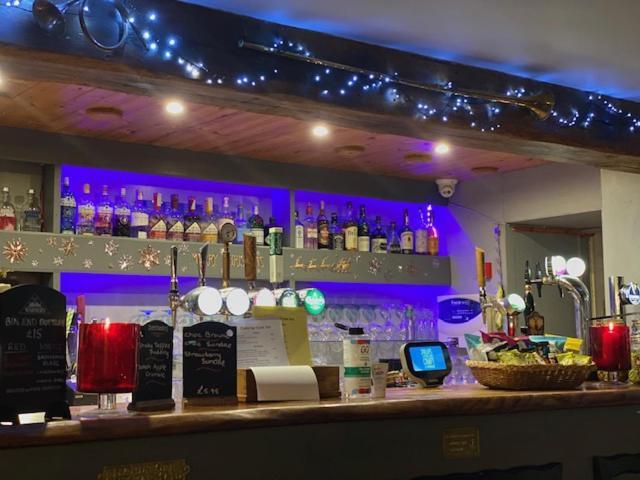 The Thelbridge Cross Inn Crediton Ngoại thất bức ảnh