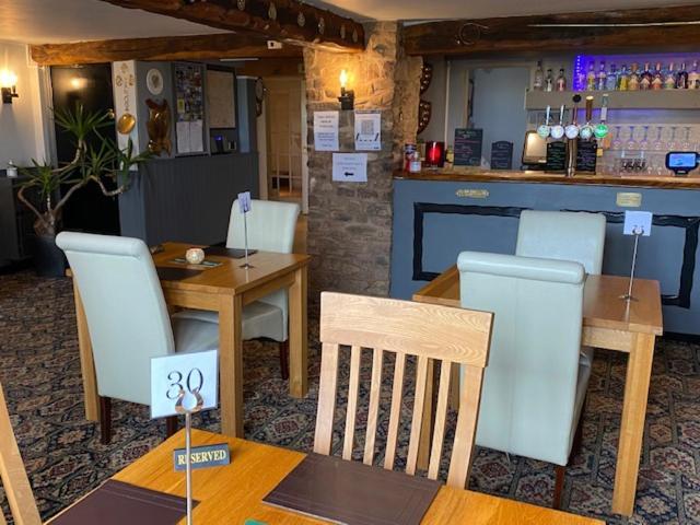 The Thelbridge Cross Inn Crediton Ngoại thất bức ảnh