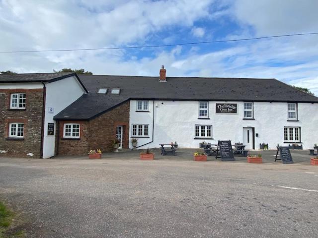 The Thelbridge Cross Inn Crediton Ngoại thất bức ảnh